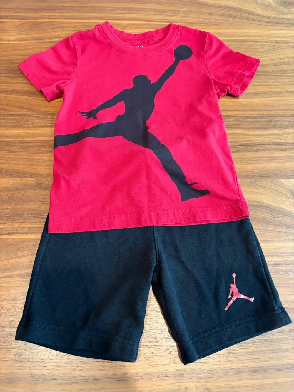 Jordan set 4-5yrs